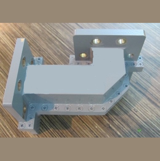 خم موجبری ۹۰ درجه 4x8 باند C خم موجبری ۹۰ درجه 4x8 باند C